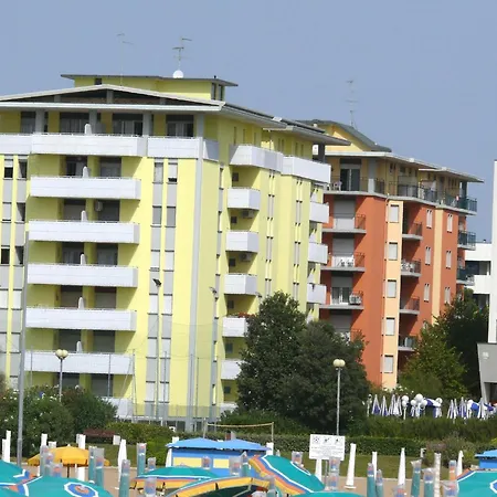 Beachfront 50m From The Sea With Balcony Bibione